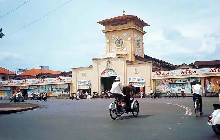 Giới thiệu về chợ Bến Thành - Biểu tượng văn hóa Sài Gòn