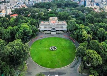 Thuyết minh về Dinh Độc Lập ngắn gọn [Dàn ý + Văn Mẫu]